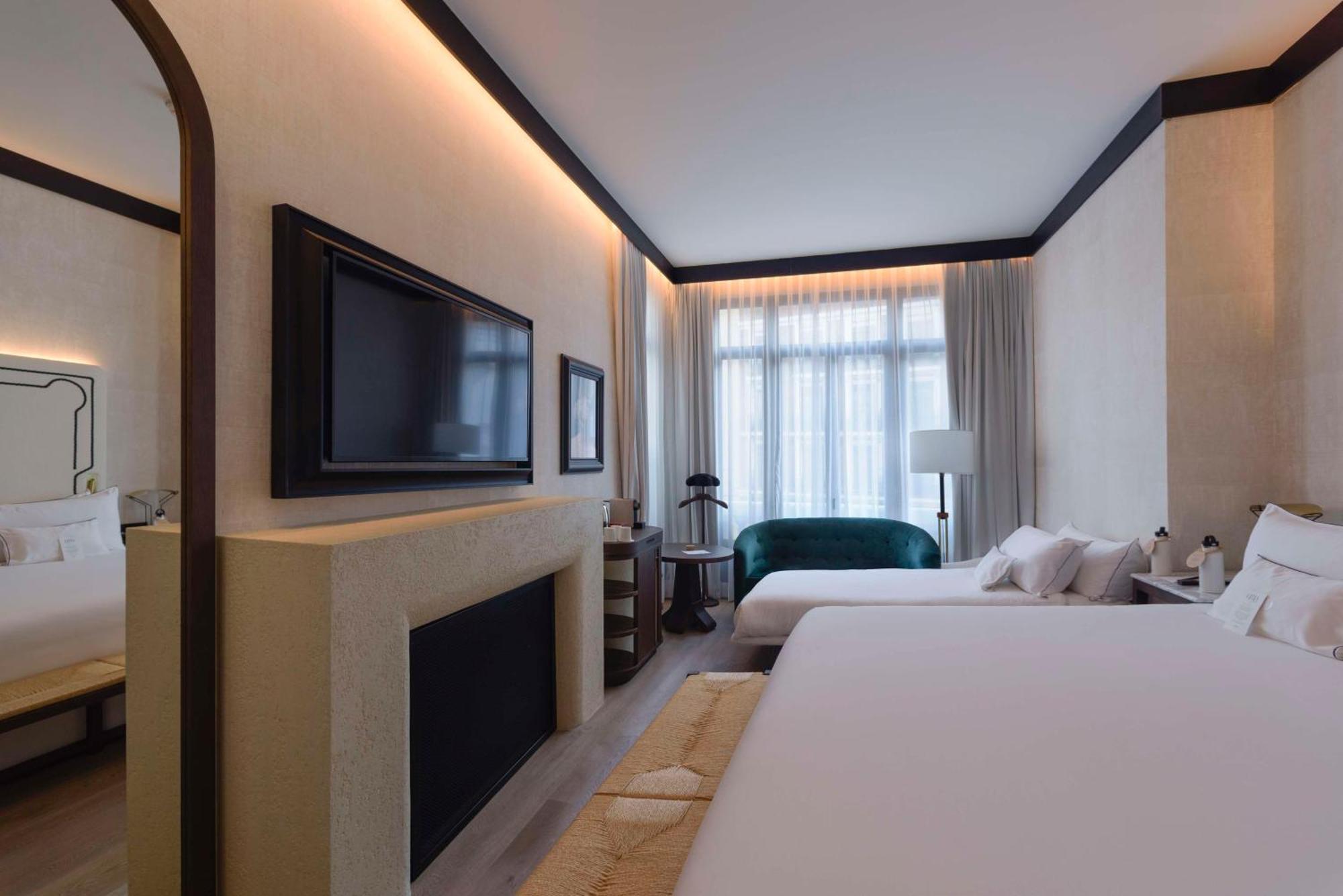 Hotel Montera Madrid, Curio Collection By Hilton Esterno foto