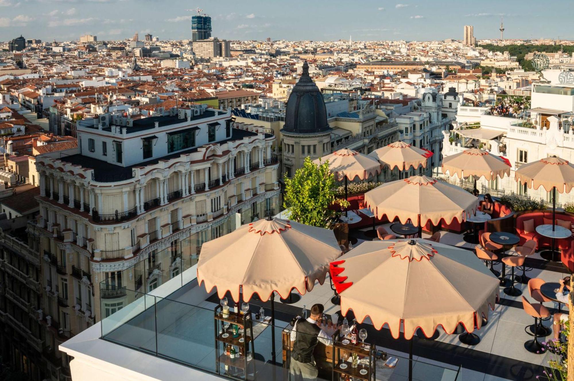 Hotel Montera Madrid, Curio Collection By Hilton Esterno foto
